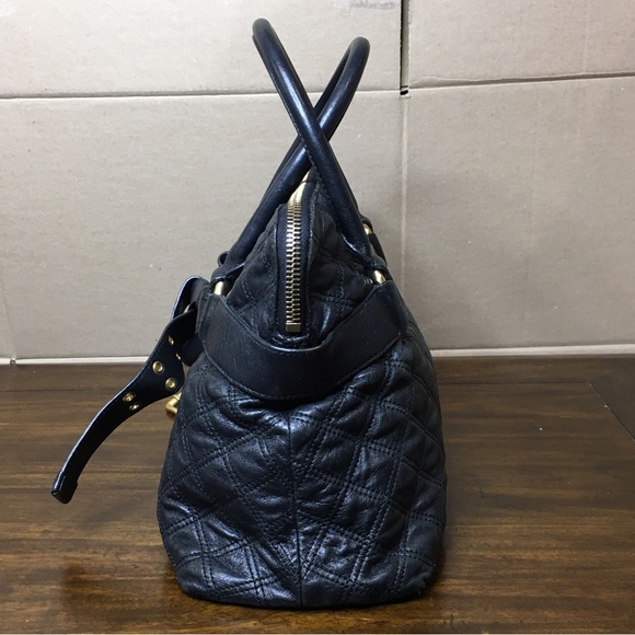 MARC JACOB Quilted Top Handled Belted Lambskin Shoulder Bag - Picture 4 of 17